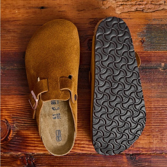 NWT Authentic Birkenstock Boston Suede Soft Footbed Clog in Mink - Picture 4 of 16